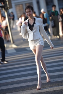 【精选街拍】Vol.3510 白色短裤套装 [92P-1.60GB]